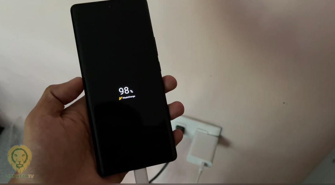 vivo X80 Pro review: Lab tests - display, battery life, charging