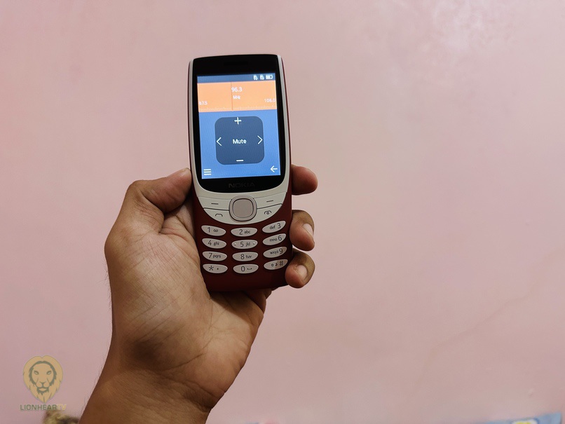 The Nokia 8210 4G Feature Phone Now Available Locally At RM 299 